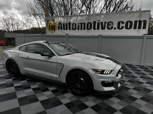 Gray 2017 Ford Shelby GT350 Base