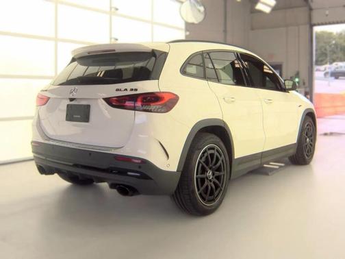 White 2022 Mercedes-Benz AMG GLA 35 4MATIC