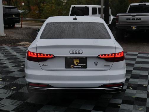 2022 Audi A4 40 Premium