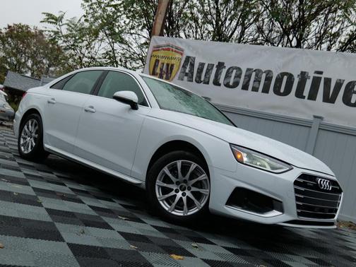 2022 Audi A4 40 Premium