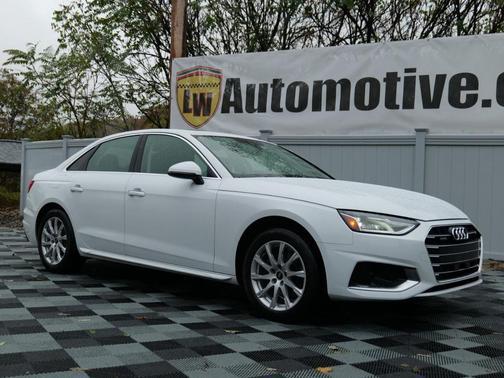 2022 Audi A4 40 Premium