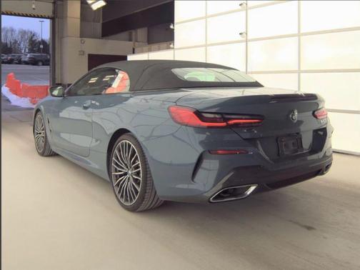 2022 BMW 840 i xDrive Convertible