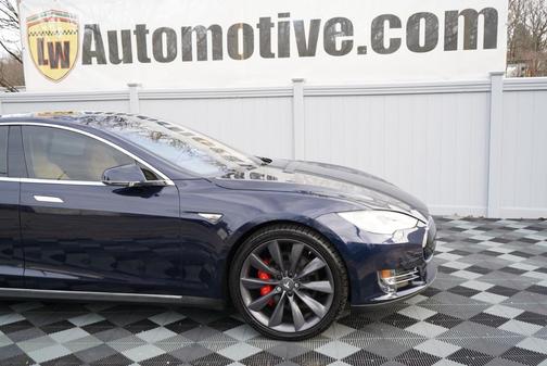 2014 Tesla Model S P85D