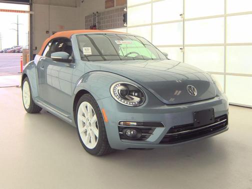 2019 Volkswagen Beetle 2.0T S