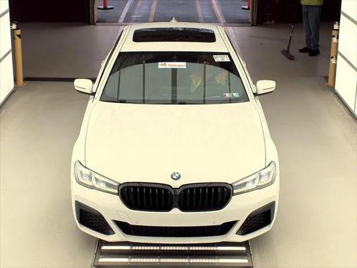 2021 BMW 530 i xDrive