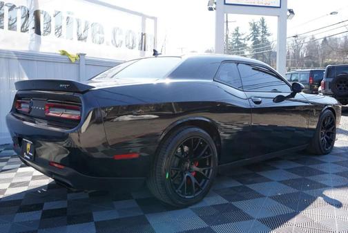 2015 Dodge Challenger SRT Hellcat