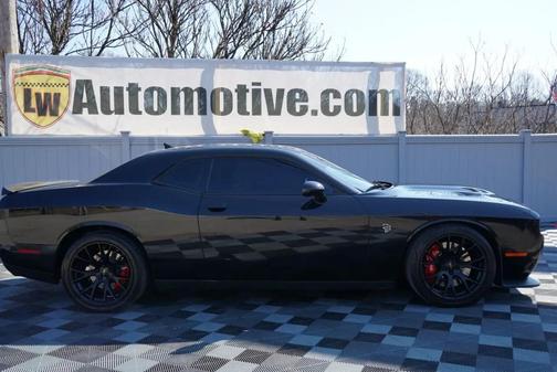 2015 Dodge Challenger SRT Hellcat