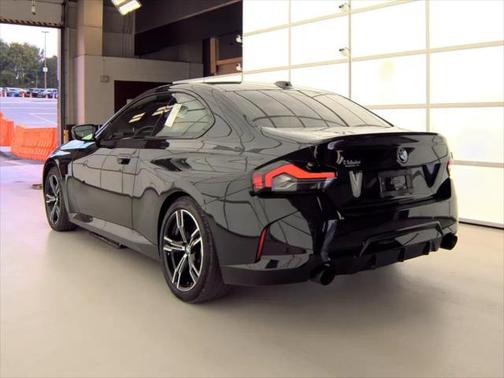 2024 BMW 230 i xDrive