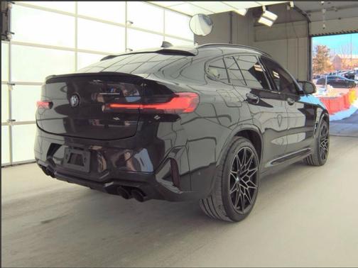 2022 BMW X4 M AWD