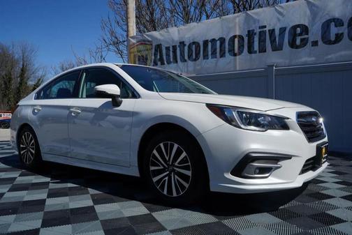 Crystal White Pearl 2019 Subaru Legacy Premium