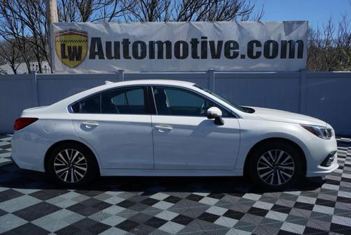 Crystal White Pearl 2019 Subaru Legacy Premium