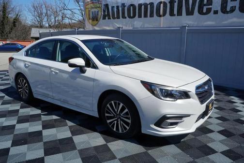 Crystal White Pearl 2019 Subaru Legacy Premium