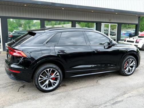 2021 Audi Q8 55 Premium