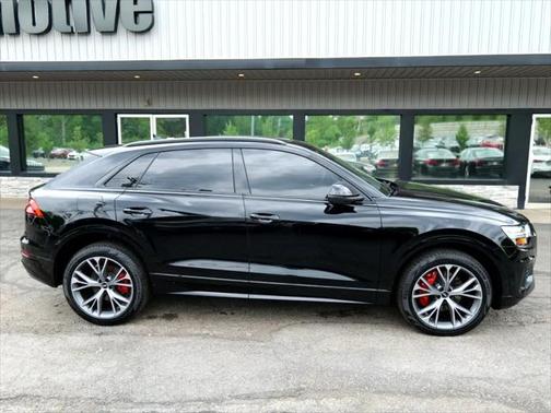 2021 Audi Q8 55 Premium