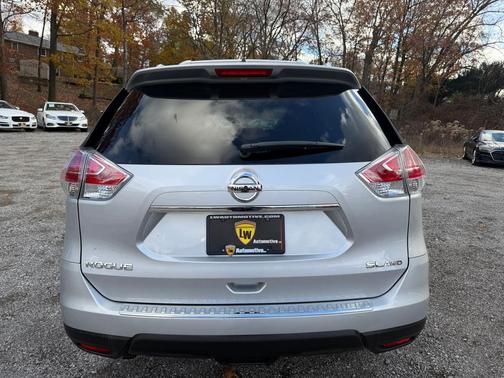 2016 Nissan Rogue SL