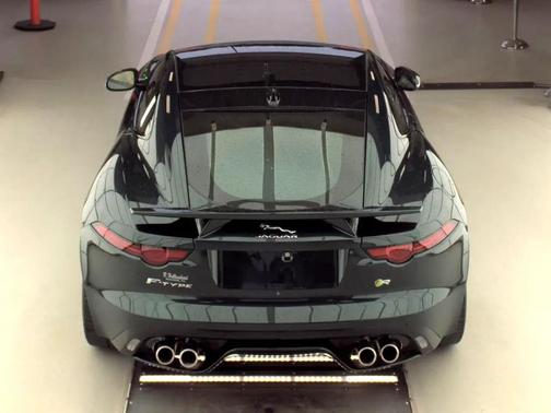 2018 Jaguar F-TYPE R