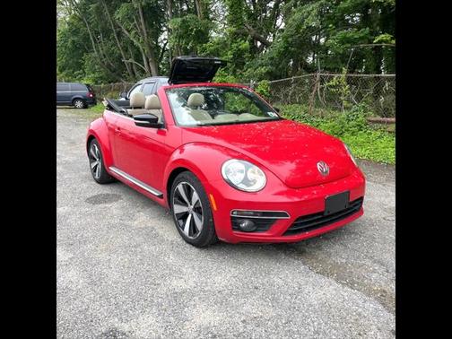 2013 Volkswagen Beetle 2.0T