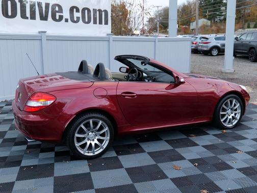 2006 Mercedes-Benz SLK-Class Base