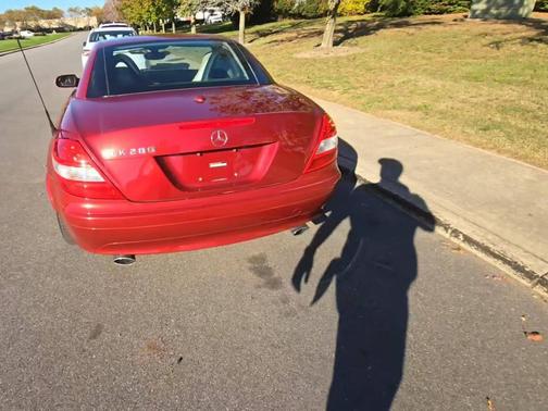 2006 Mercedes-Benz SLK-Class Base