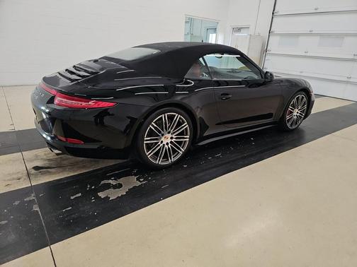 2015 Porsche 911 Carrera 4S Cabriolet