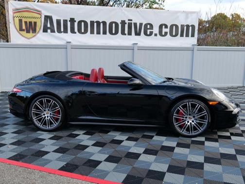 2015 Porsche 911 Carrera 4S Cabriolet