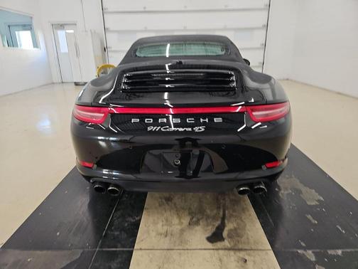 2015 Porsche 911 Carrera 4S Cabriolet