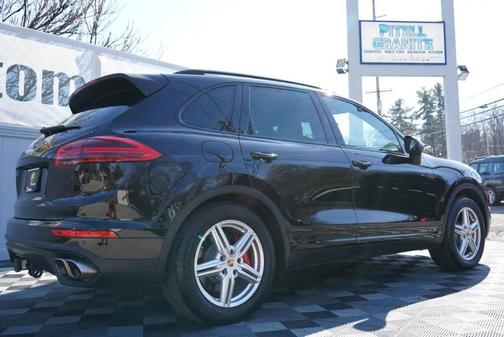 2015 Porsche Cayenne Turbo