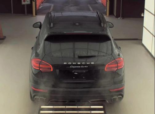 2015 Porsche Cayenne Turbo