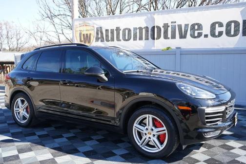 2015 Porsche Cayenne Turbo