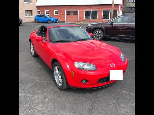 2006 Mazda MX-5 Miata Touring
