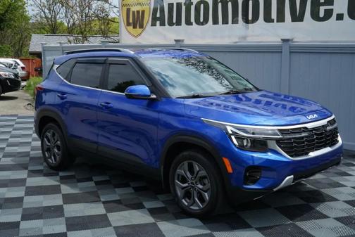 Neptune Blue 2024 Kia Seltos S