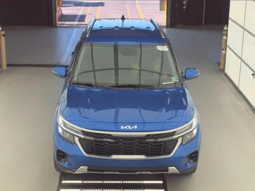 Neptune Blue 2024 Kia Seltos S