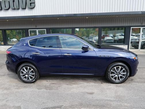 2021 Maserati Levante Base