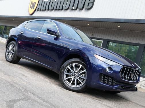 2021 Maserati Levante Base