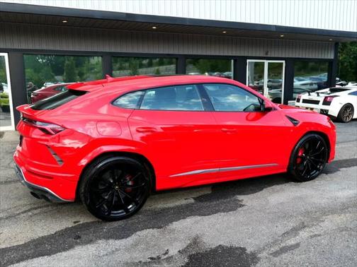 2020 Lamborghini Urus AWD