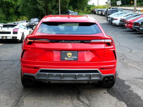 2020 Lamborghini Urus AWD