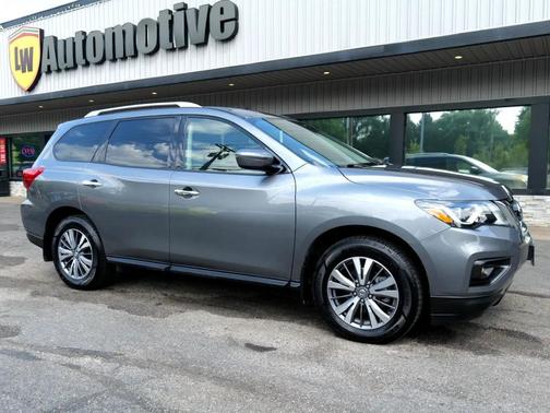 2020 Nissan Pathfinder SV 4WD