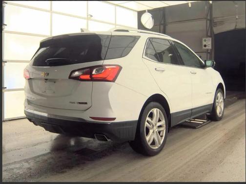 2018 Chevrolet Equinox Premier w/2LZ