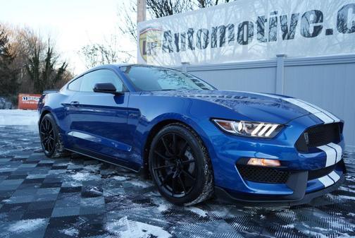 2017 Ford Shelby GT350 Base