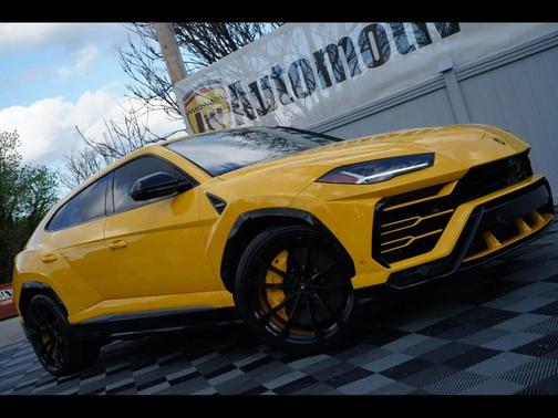 Gialllo Auge 2020 Lamborghini Urus AWD