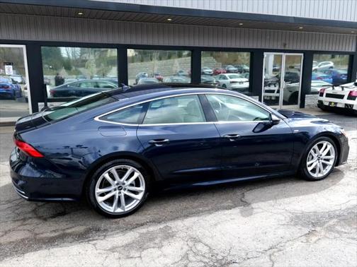 2022 Audi A7 55 Premium Plus