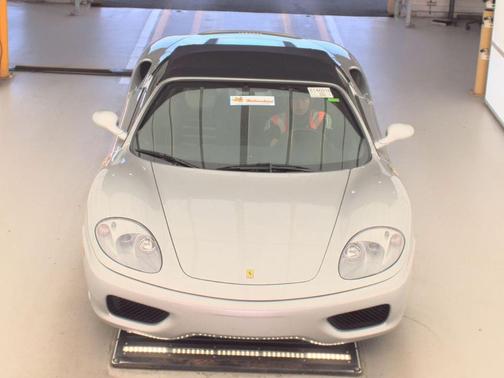 2002 Ferrari 360 Spider Base