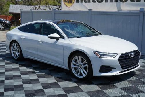 Glacier White Metallic 2022 Audi A7 55 Premium
