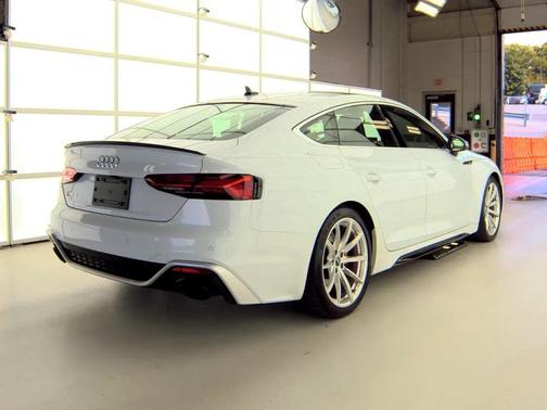 2023 Audi RS 5 2.9T
