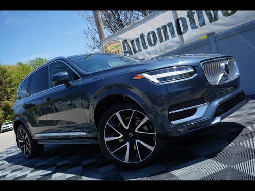 Denim Blue Metallic 2023 Volvo XC90 B6 Plus 7-Seater