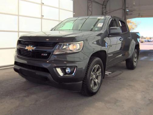 Gray 2017 Chevrolet Colorado Z71
