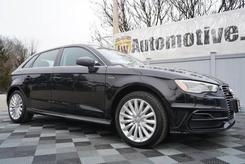 2016 Audi A3 e-tron 1.4T Tech Premium Plus