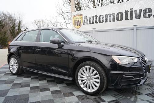 2016 Audi A3 e-tron 1.4T Tech Premium Plus