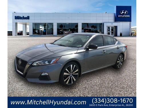 2021 Nissan Altima SR FWD