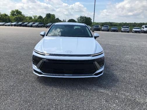 2025 Hyundai SONATA Hybrid SE